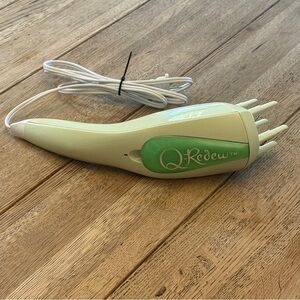 Q-Redew Hairstyling Vapor Wand Discontinued Rare Green Handheld 1-001 TESTED!